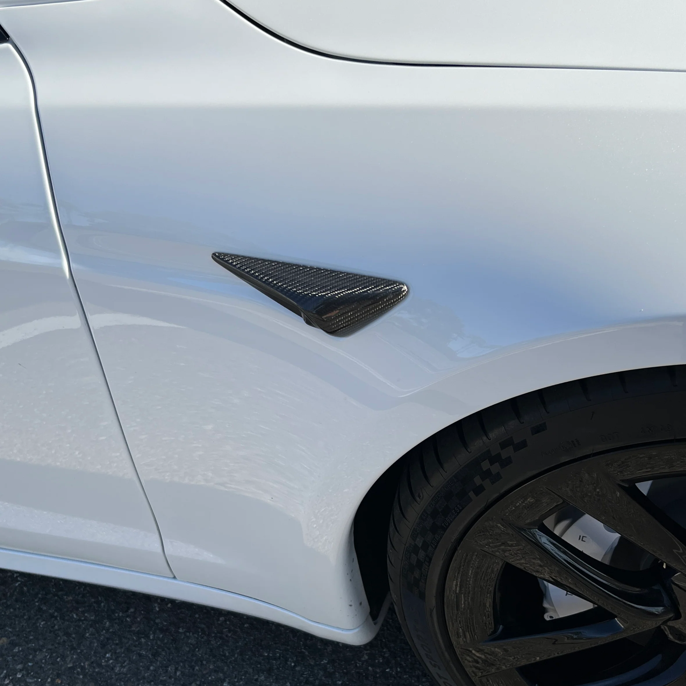 2021-2022 | Model S Top Half Style Turn Signal Overlays (1 Pair) - Fits Hardware 3.0 - Real Dry Molded Carbon Fiber - Image 12