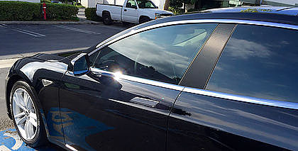Model S B-Pillar Accent Wrap Decals - Pre Autopilot 2 Only - Image 3