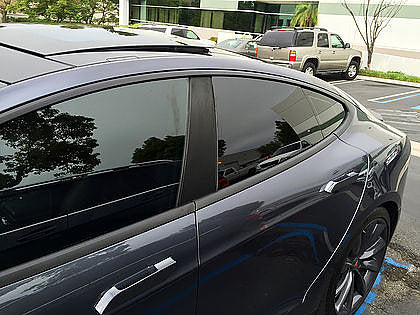 Model S B-Pillar Accent Wrap Decals - Pre Autopilot 2 Only - Image 5