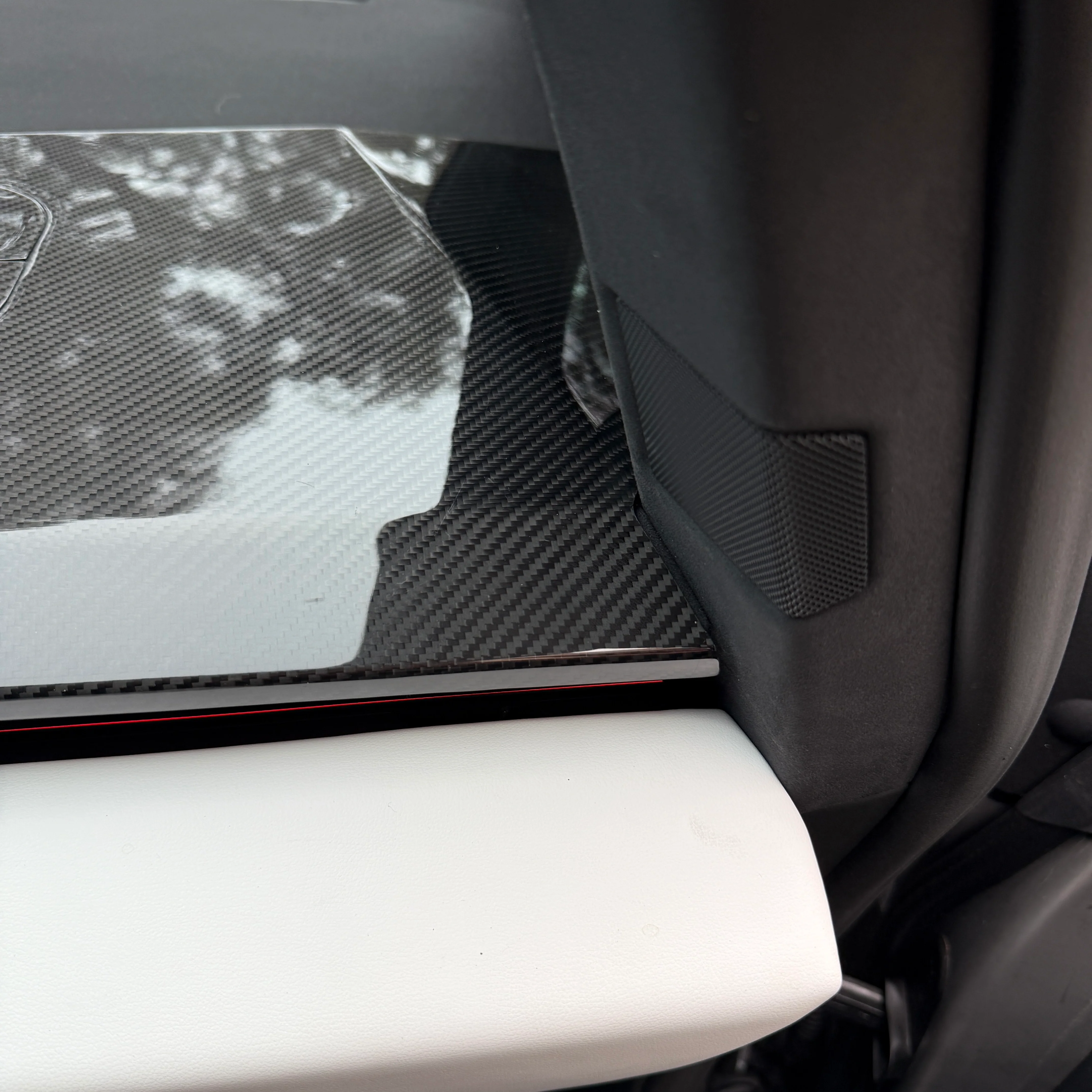 Cybertruck Top Upper Dashboard Overlay - Real Dry Molded Carbon Fiber - Image 14