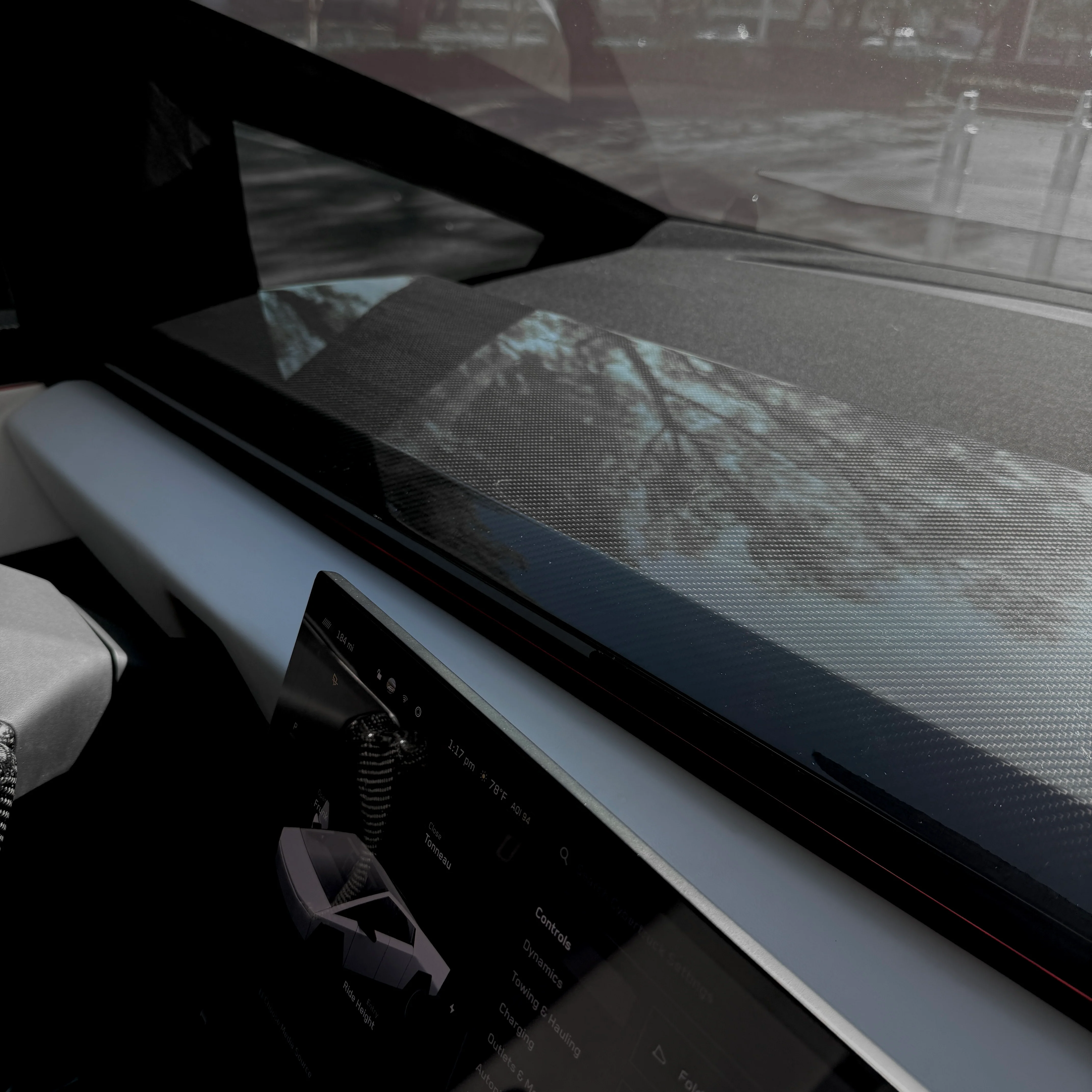 Cybertruck Top Upper Dashboard Overlay - Real Dry Molded Carbon Fiber - Image 15