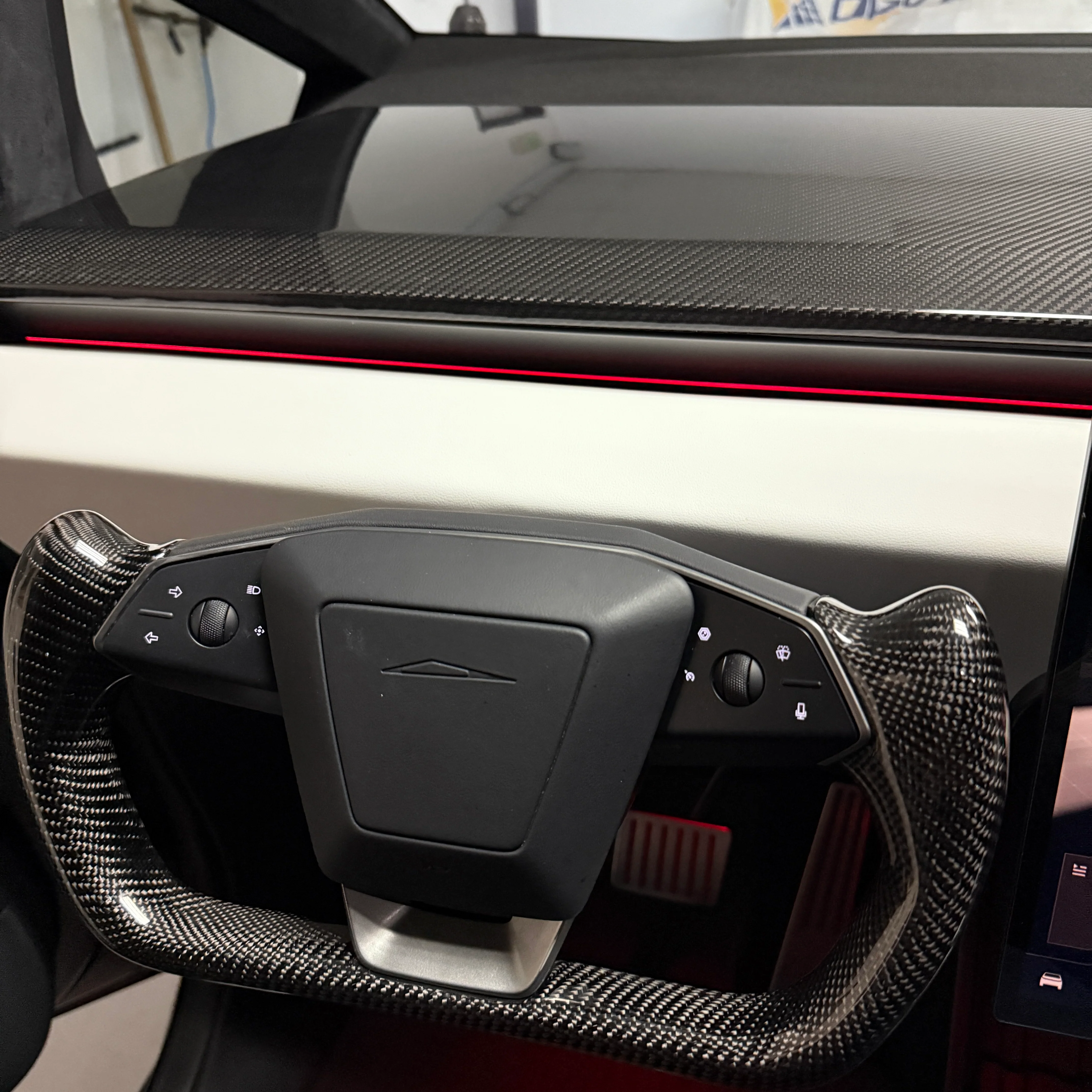 Cybertruck Top Upper Dashboard Overlay - Real Dry Molded Carbon Fiber - Image 16