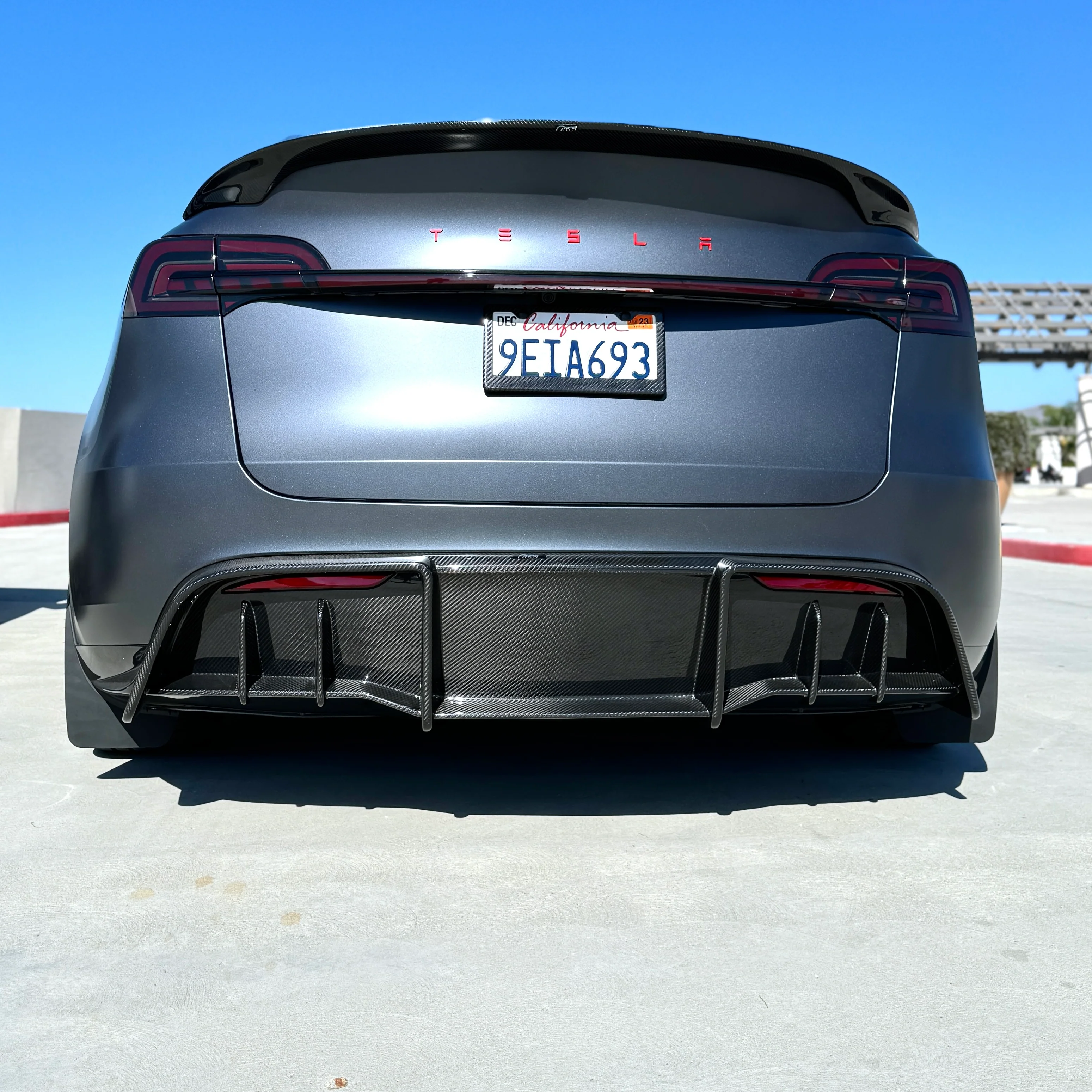 2020-2025 | Model Y Colossal Rear Replacement Diffuser - Real Dry Molded Carbon Fiber - Image 8