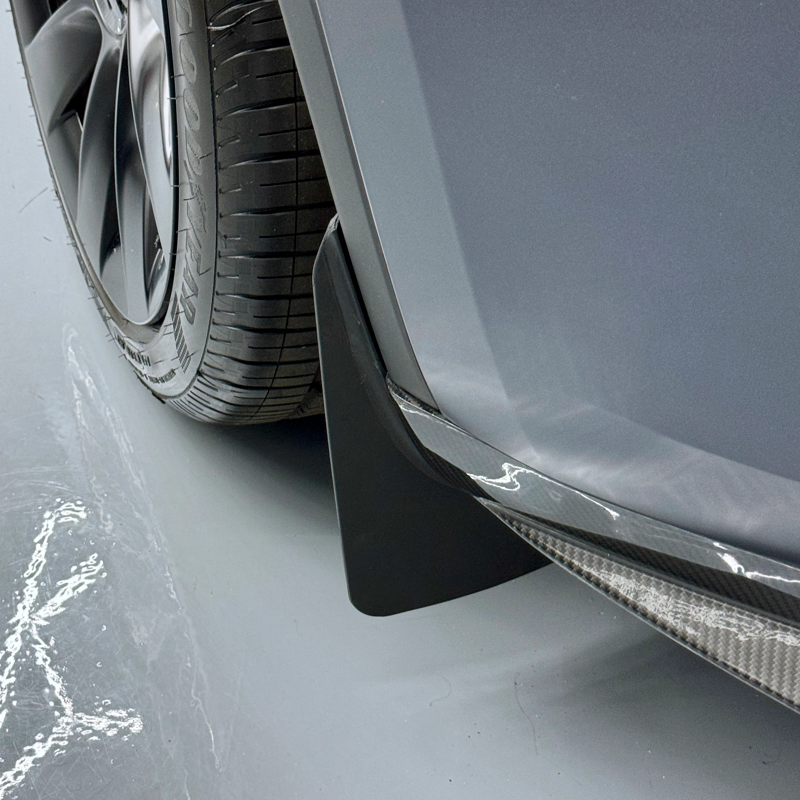 2017+ | Model 3 & Y Mud Flaps Bendable & Flexible - Screwless (Gen. 2) - Set of 4 - Image 5