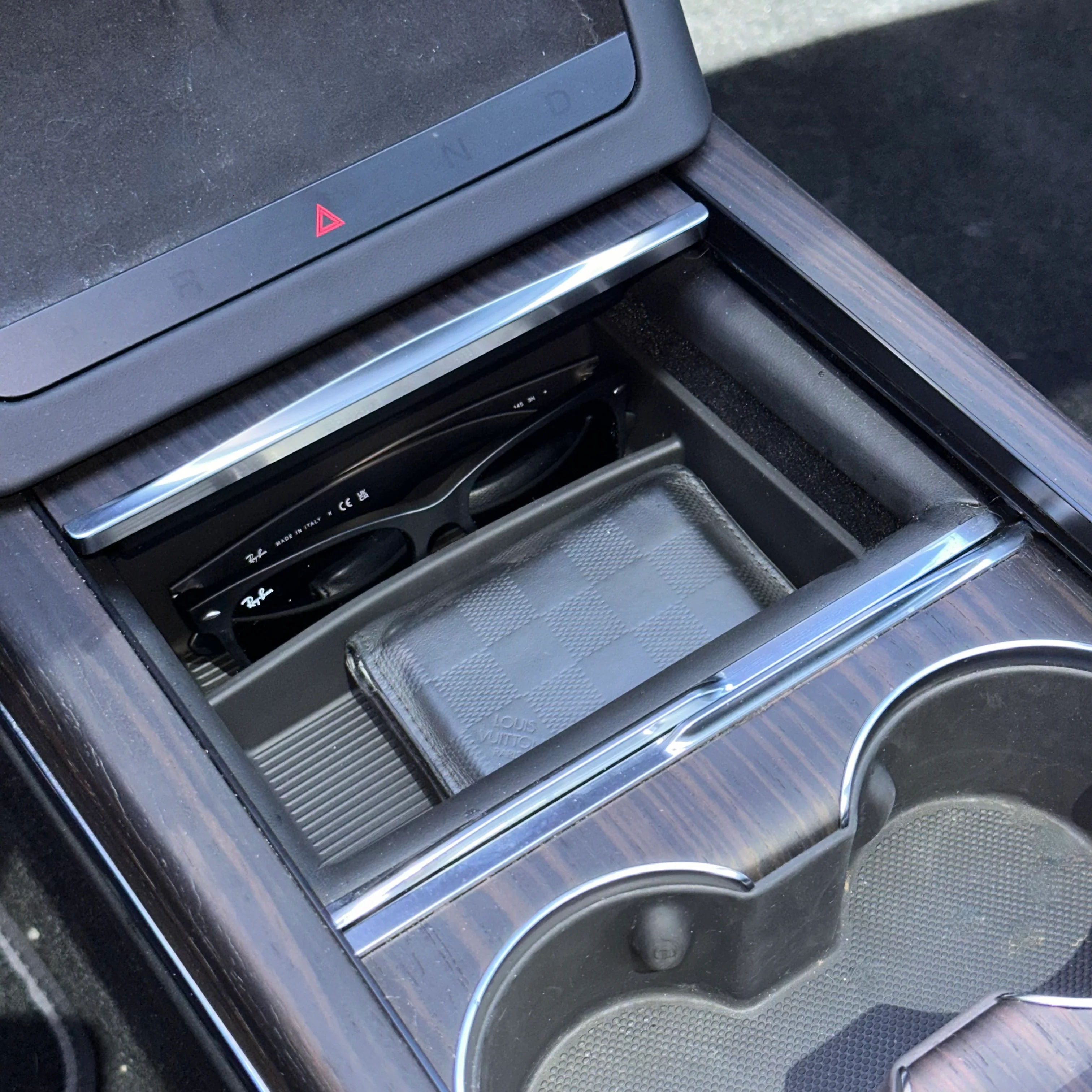 2021+ | Model S & X Center Console Organizing Tray - Silicone Rubber - Image 4