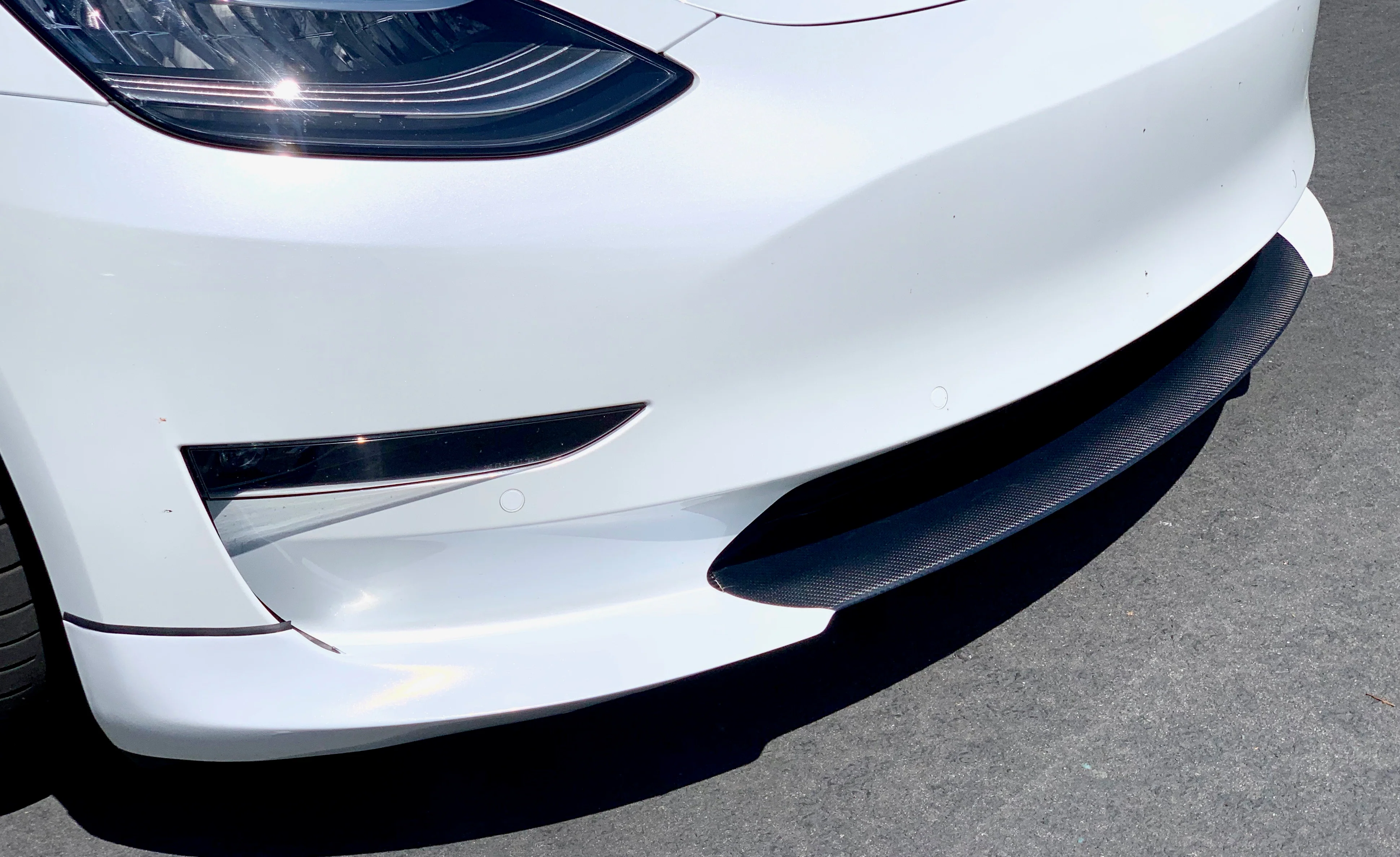 2017-2023 | Model 3 Front Lip Gen. 2 - Real Molded Carbon Fiber - Image 11