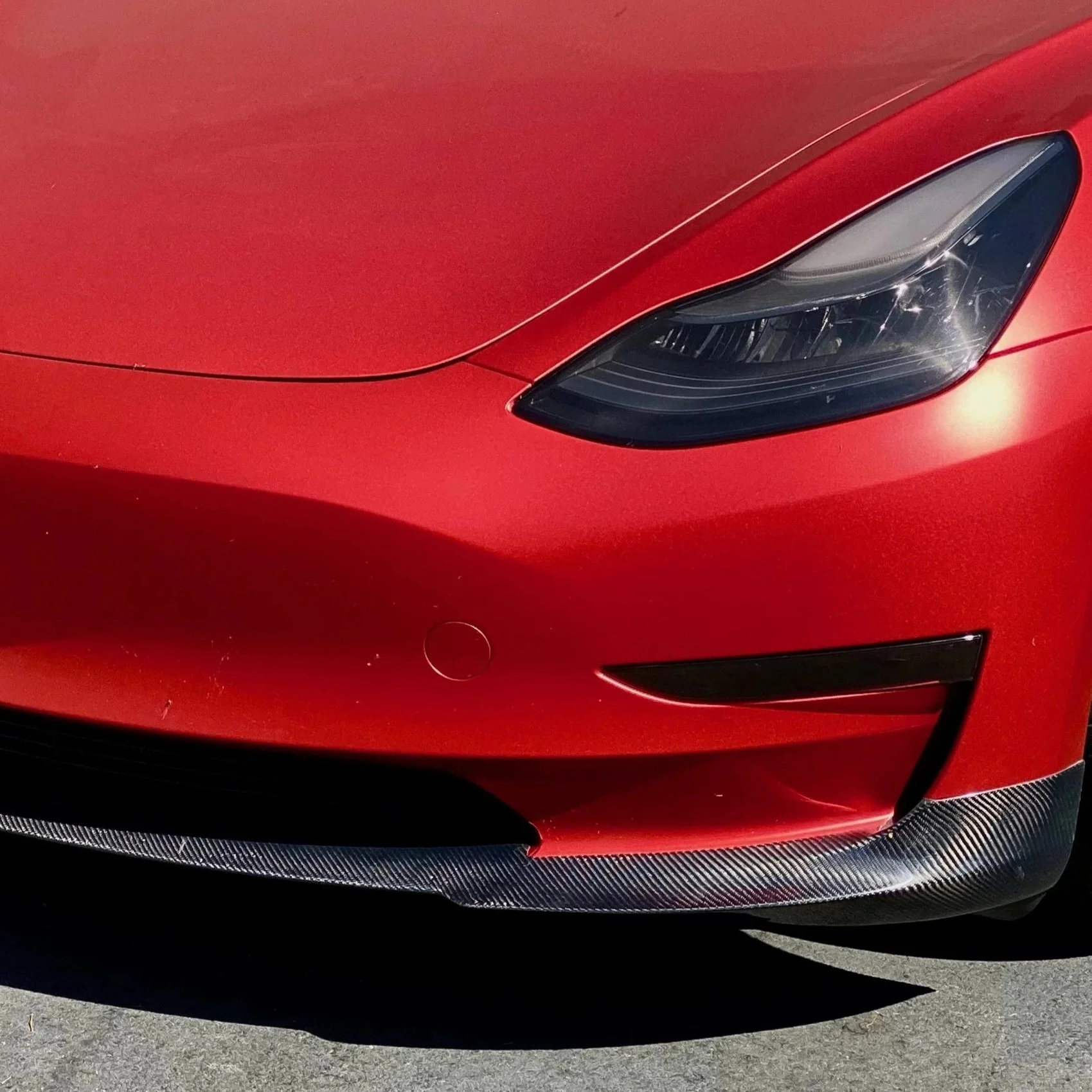 2017-2023 | Model 3 Front Lip Gen. 2 - Real Molded Carbon Fiber - Image 7