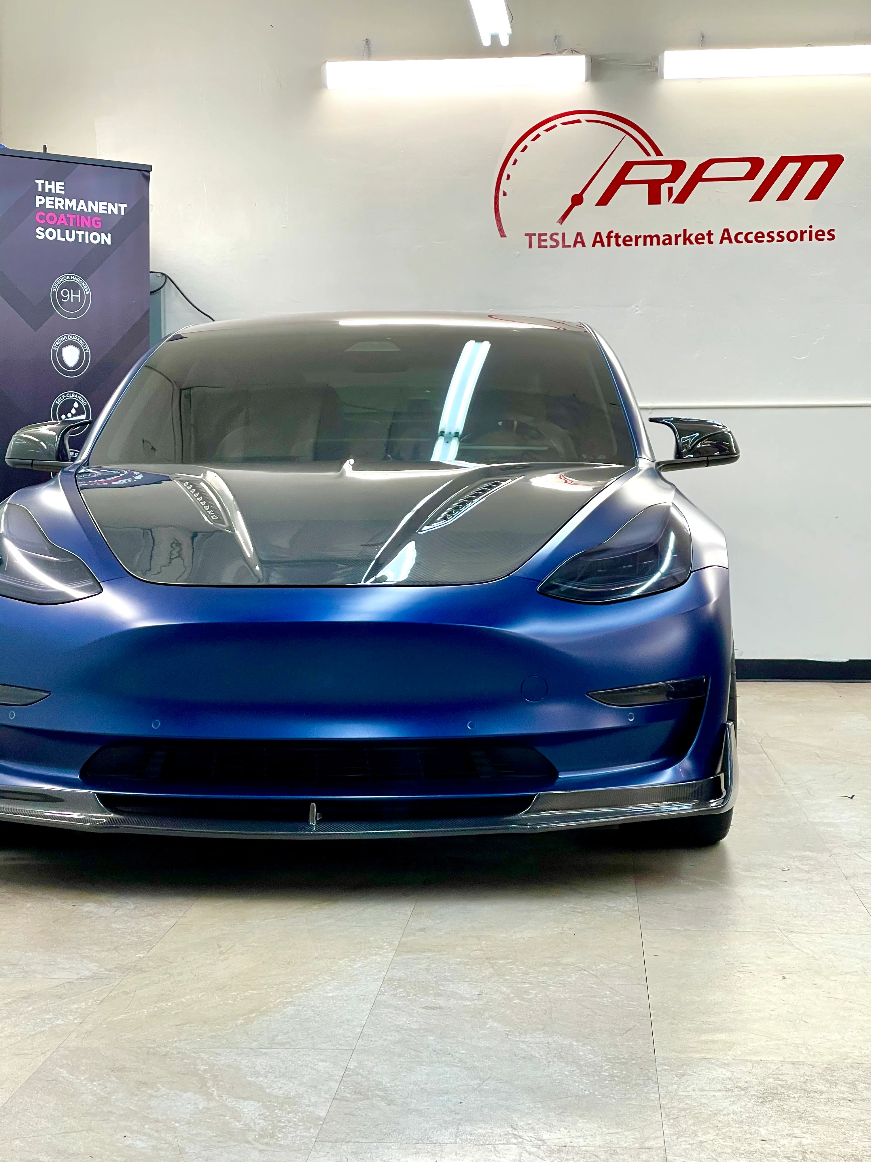 2017-2023 | Model 3 Viento Shark Tooth Hood - Dual Layer Clear Bra- Real Molded Carbon Fiber - Image 9