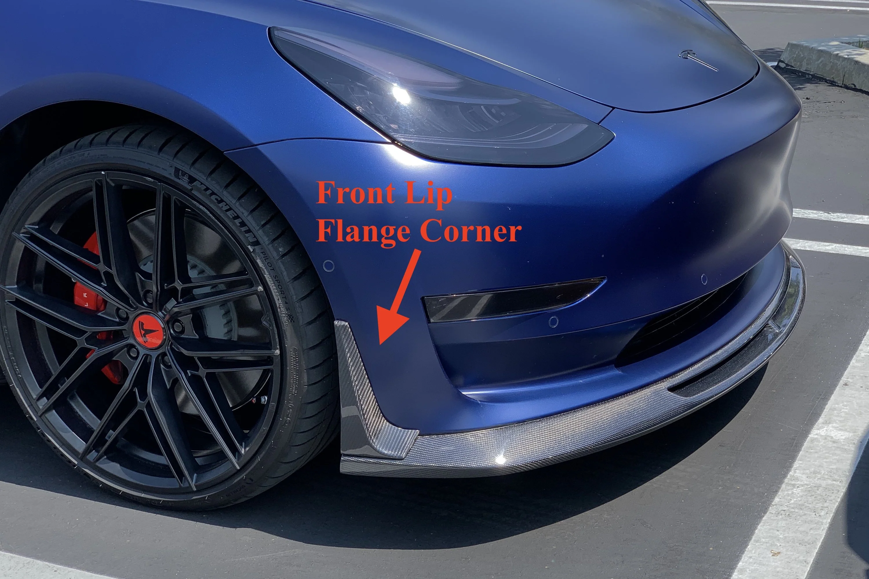 2017-2023 | Model 3 Razzo Aero Front Lip (3 Pieces with 2 Flanges).- Real Molded Carbon Fiber - Image 7