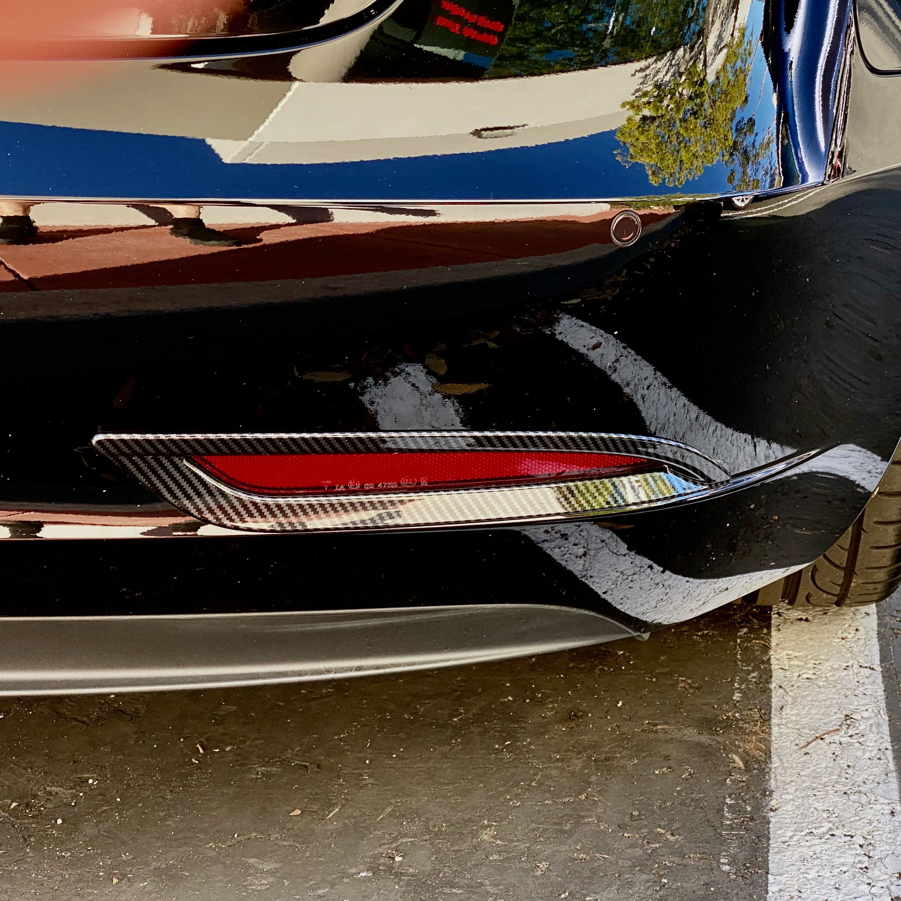 Model 3 Rear Bumper Reflector Frames (1 Pair) - Hydro Carbon Fiber Coated - Glossy - Image 6