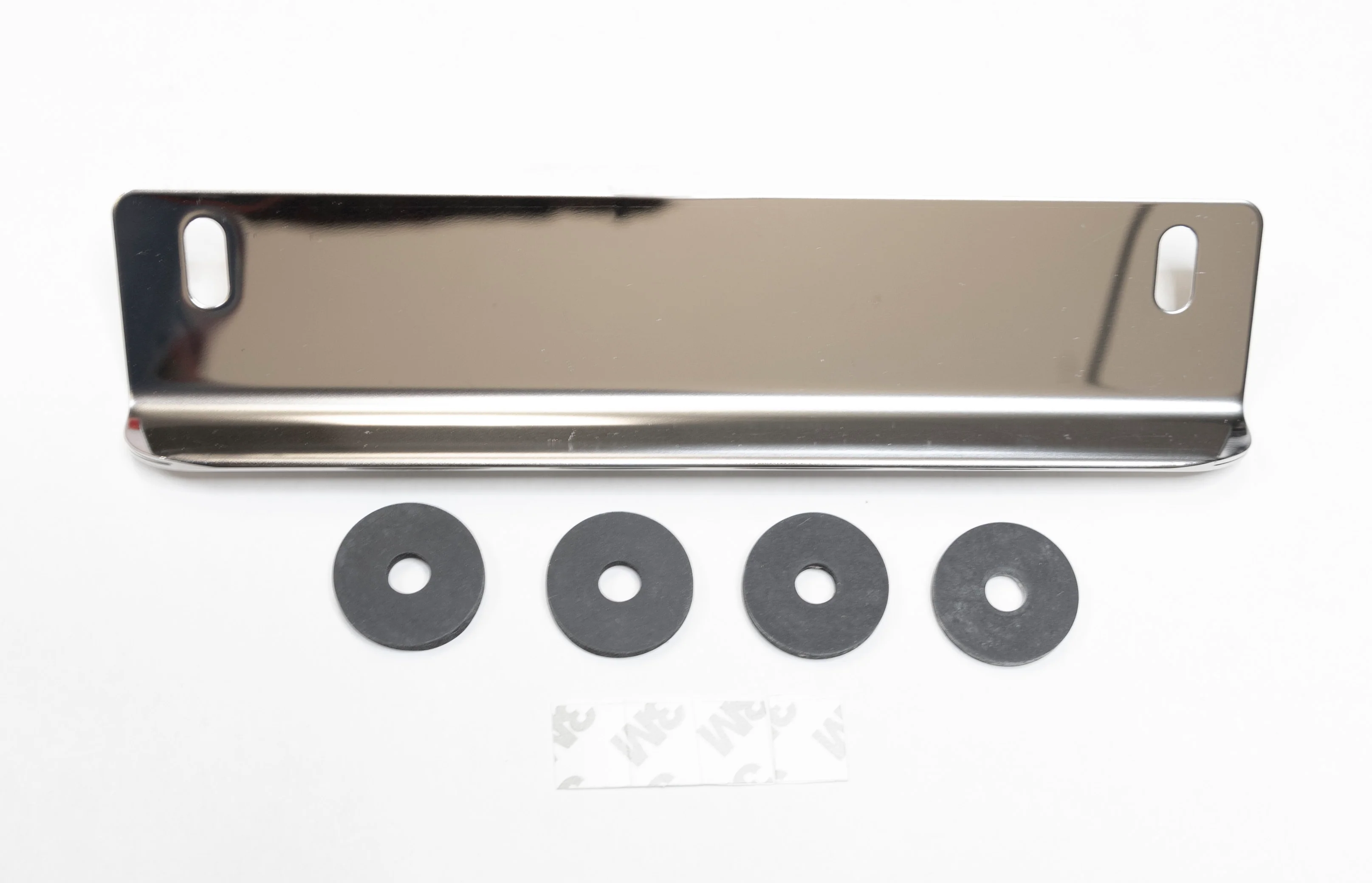 Model 3 Tailgate Closing Handle - Image 8