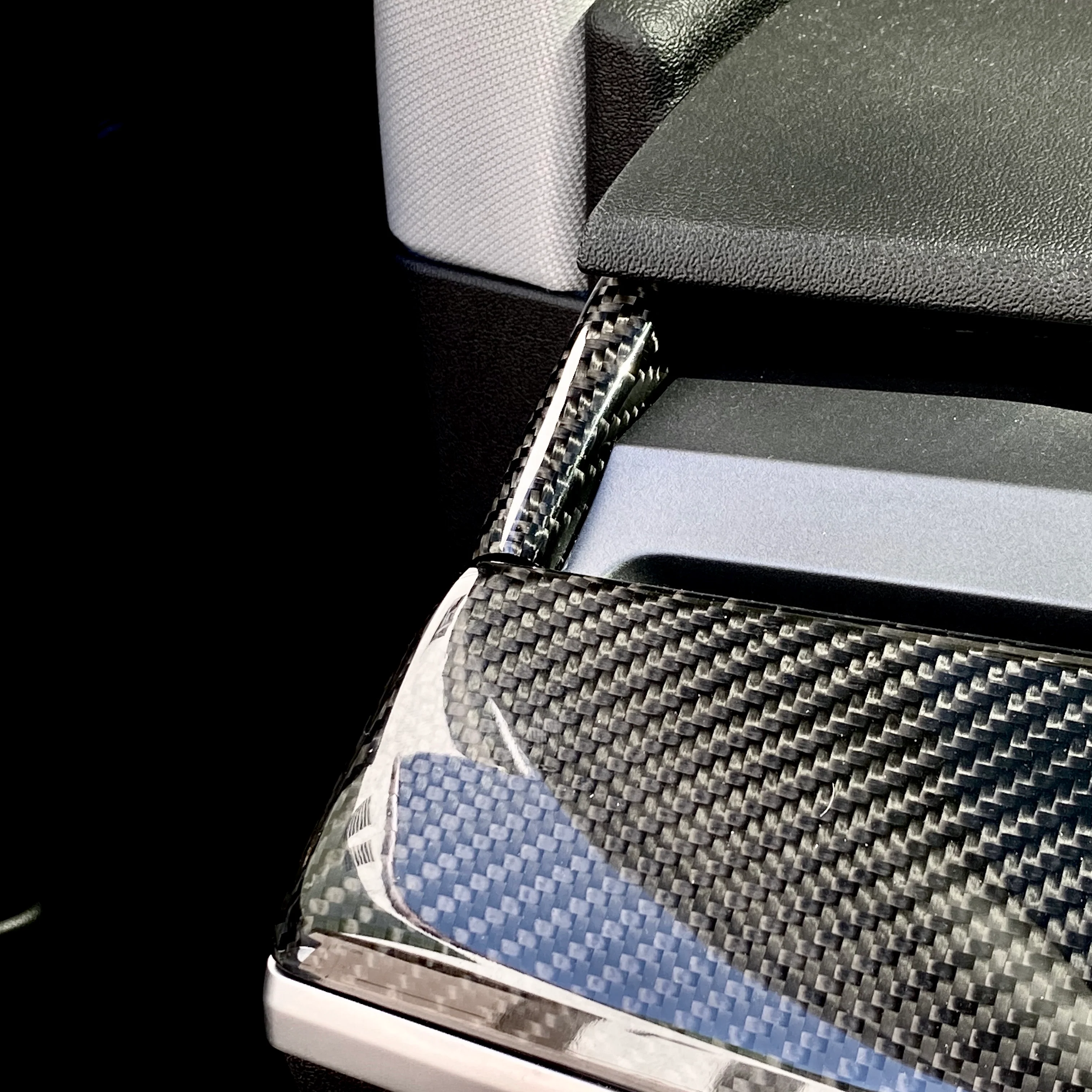 Model 3 & Y Dashboard End Cap Replacements - Real Molded Carbon Fiber - Image 5