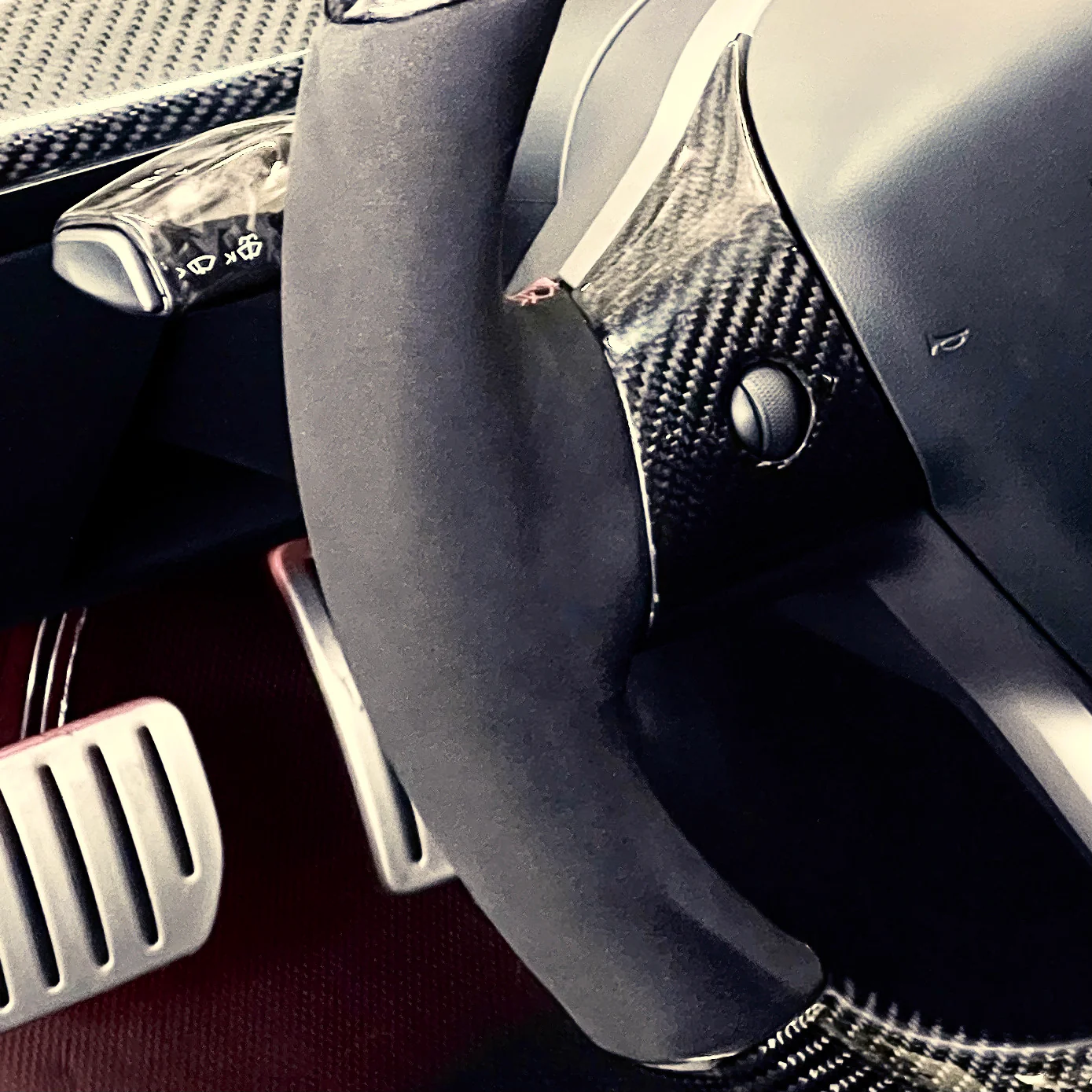 Model 3 & Y - Full Carbon Fiber Steering Wheel Alcantara Handles - Image 3