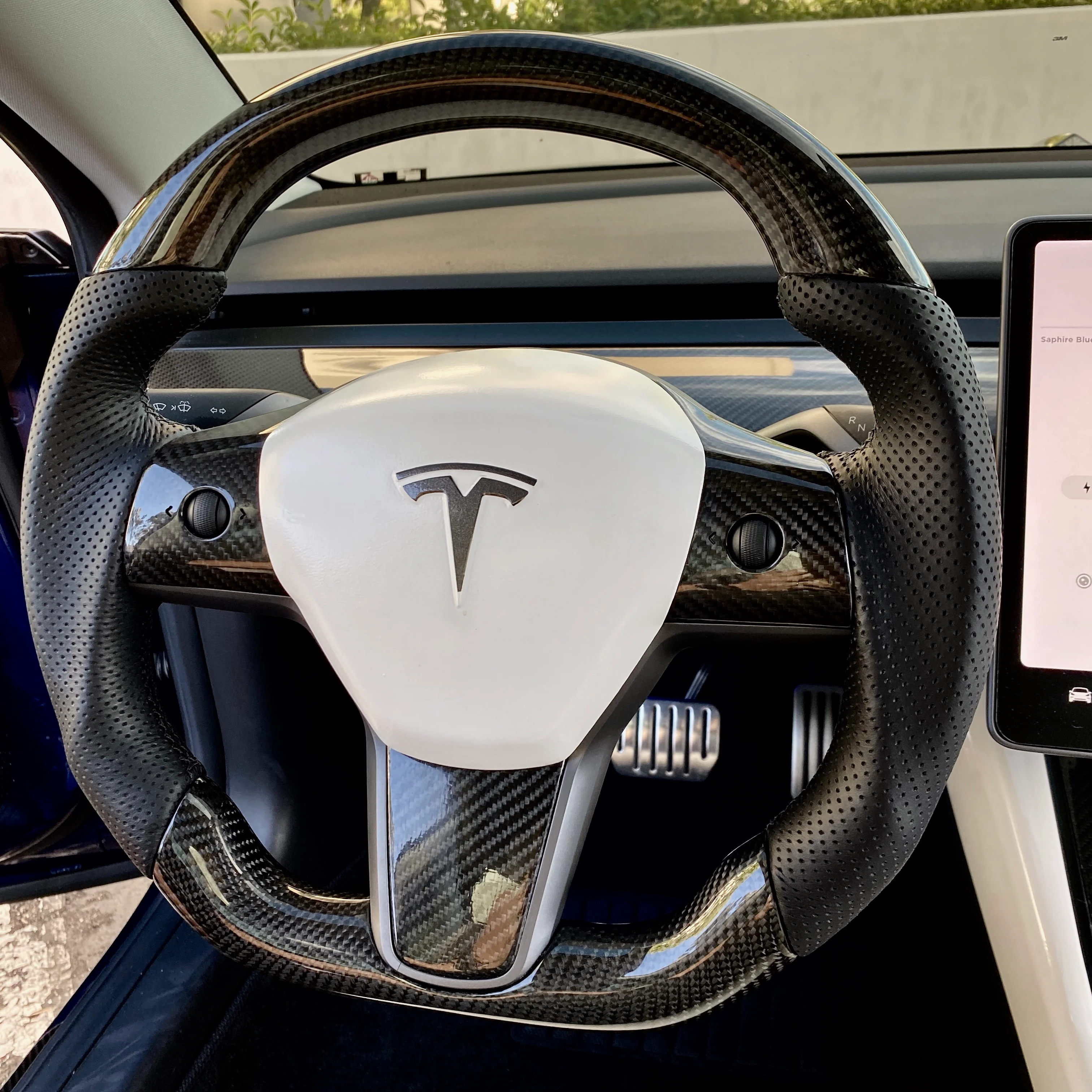 Model 3 & Y - Sport Grip Steering Wheel - Real Molded Carbon Fiber - Image 12