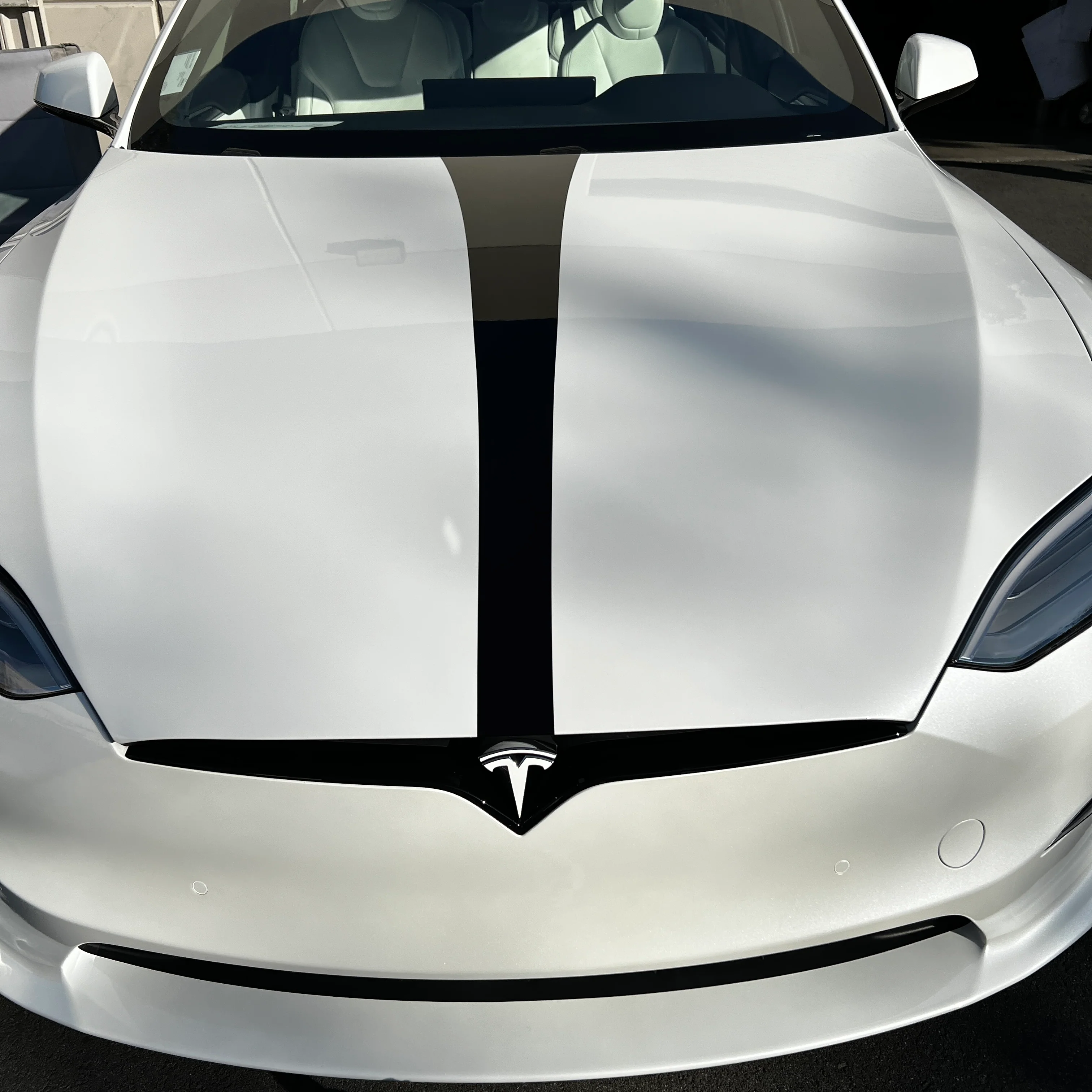 Model S Hood Racing Stripe Ultimate Plus Black PPF - Image 14