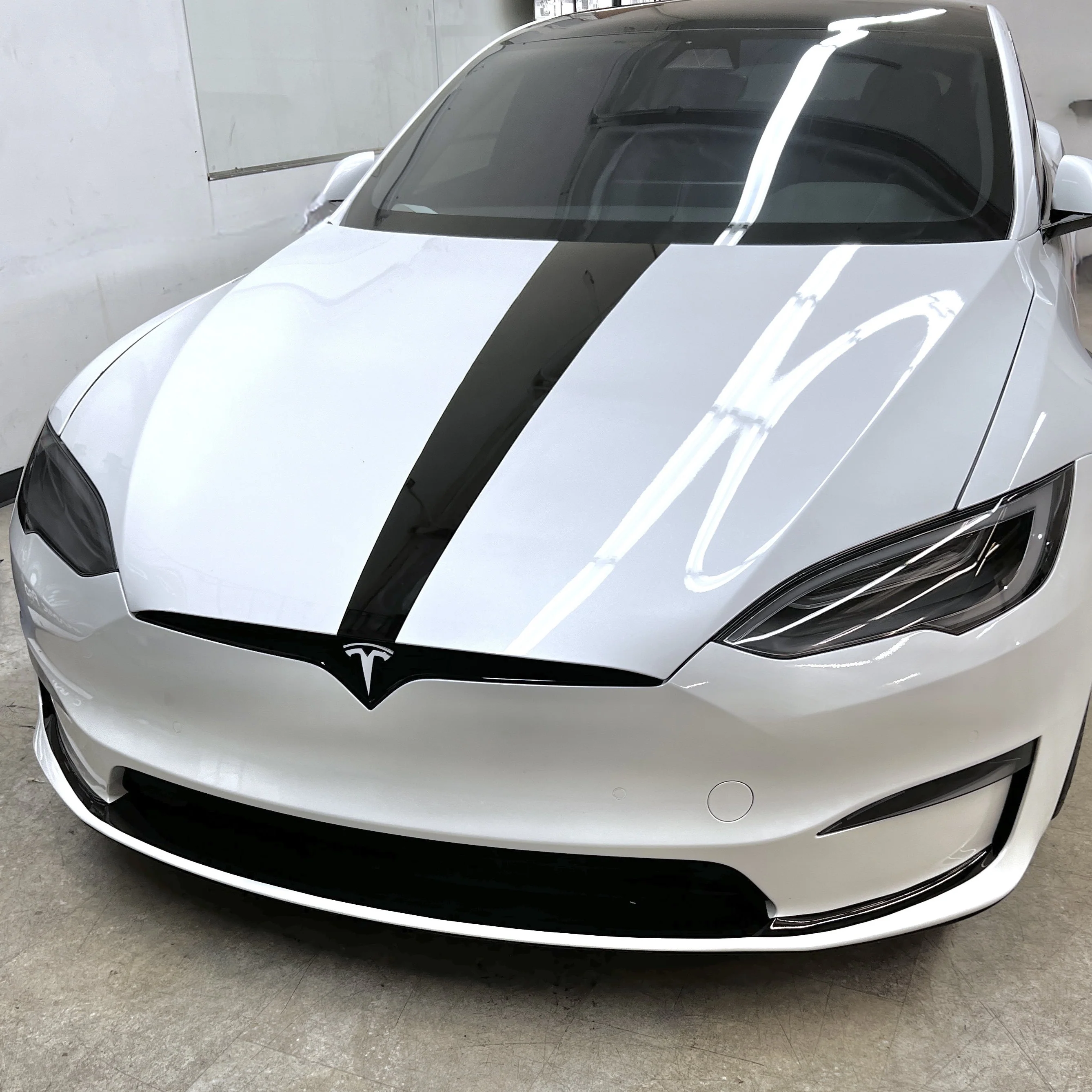 Model S Hood Racing Stripe Ultimate Plus Black PPF - Image 5