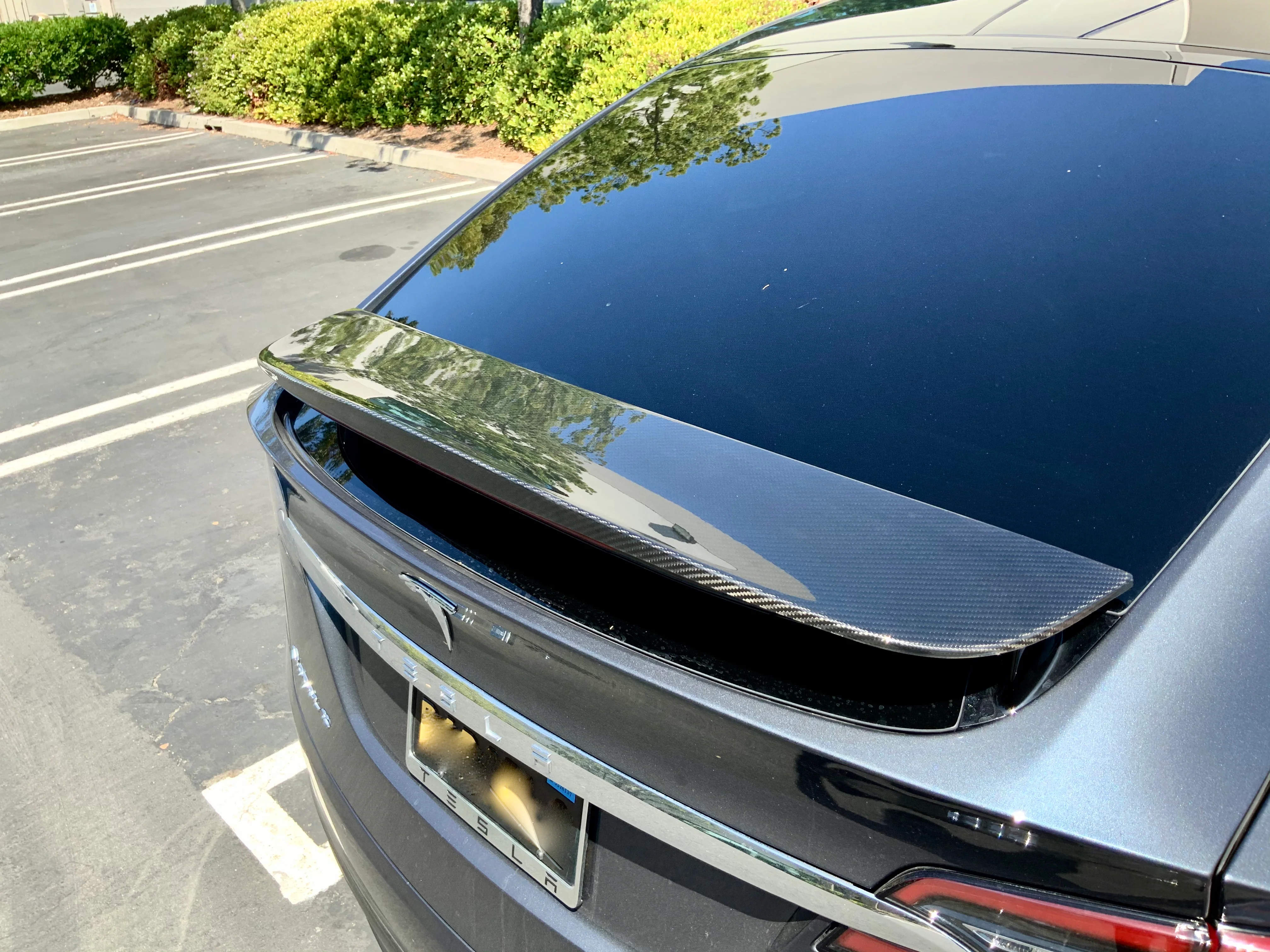 Model X Spoiler Overlay - Real Molded Carbon Fiber - Image 9