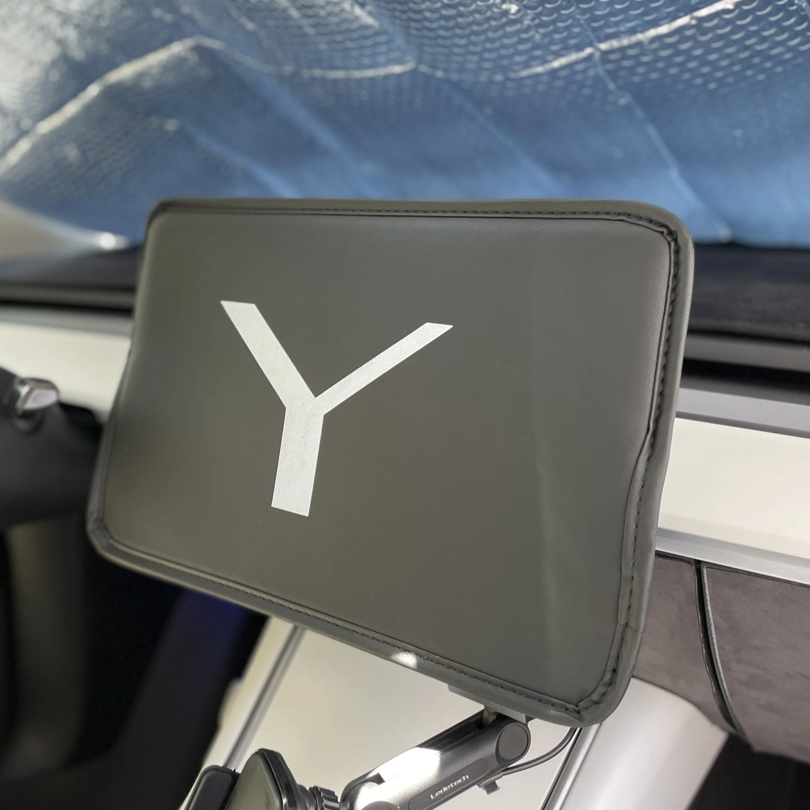 2020-2024 | Model Y Padded Display Screen Cover - Image 3