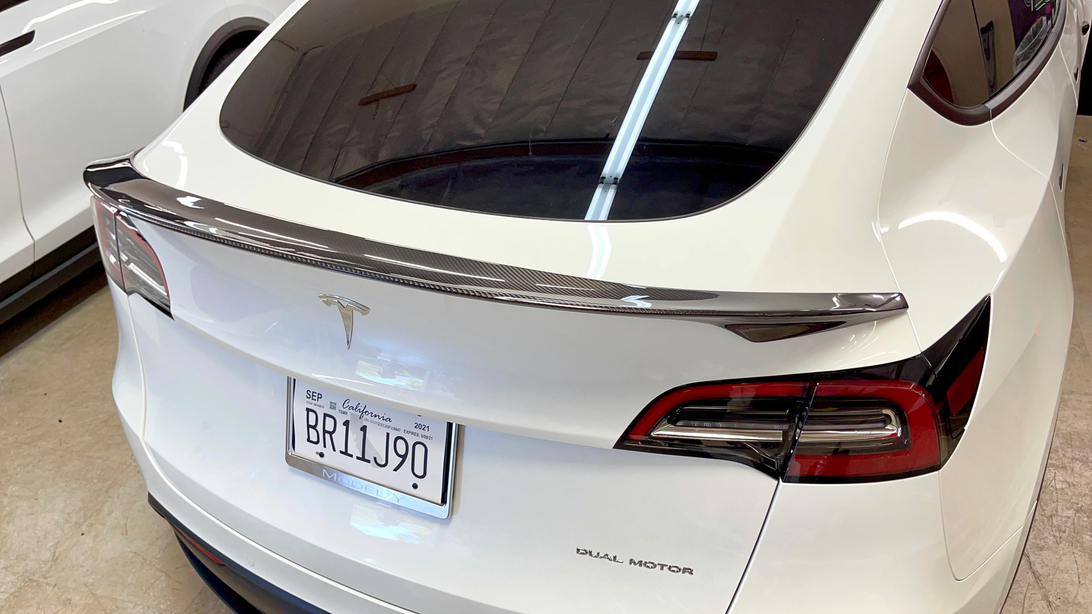 2020-2025 | Model Y Razzo Spoiler - Real Molded Carbon Fiber - Image 4