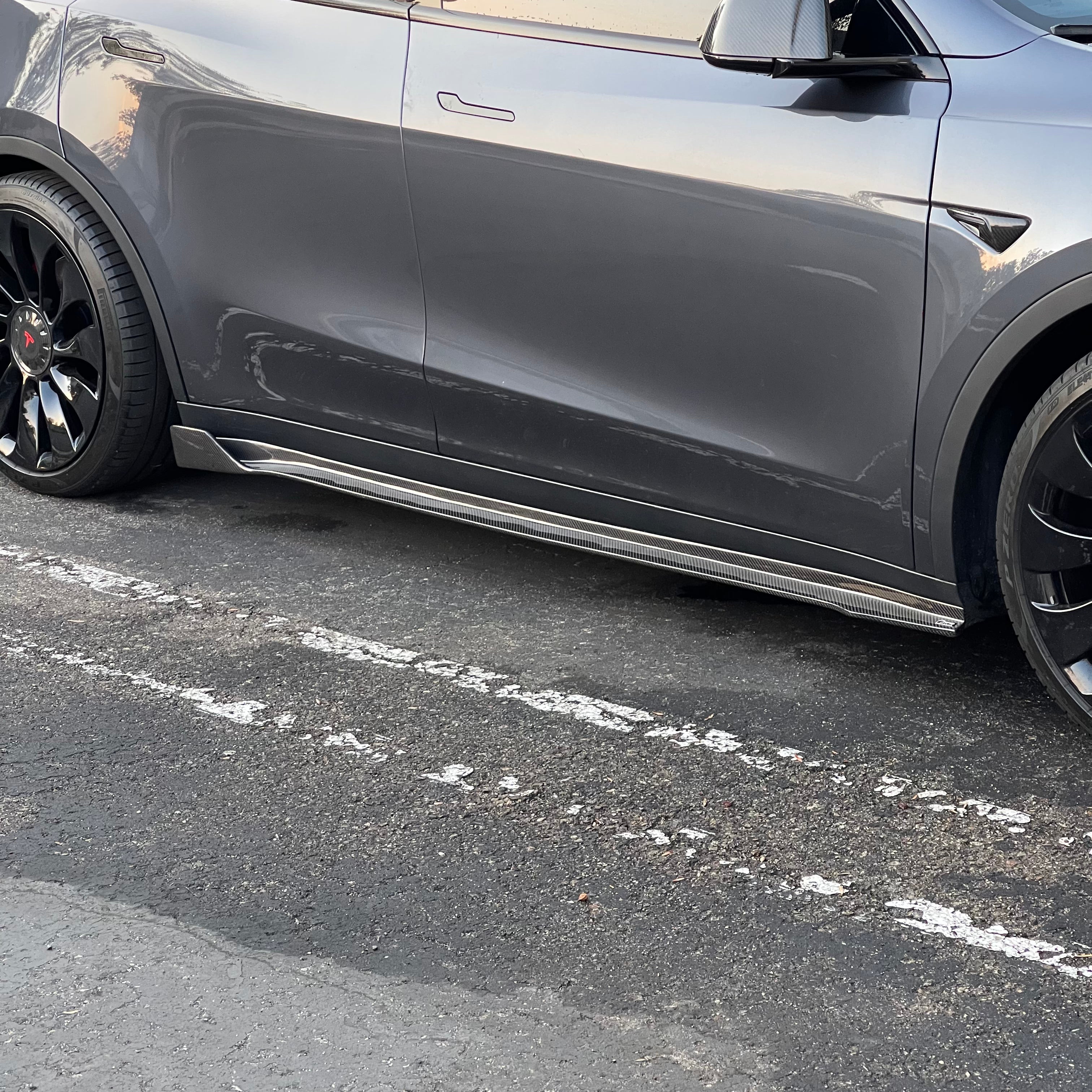 2020-2025 | Model Y Viento Aero Side Skirts (1 Pair) - Real Molded Carbon Fiber - Image 10