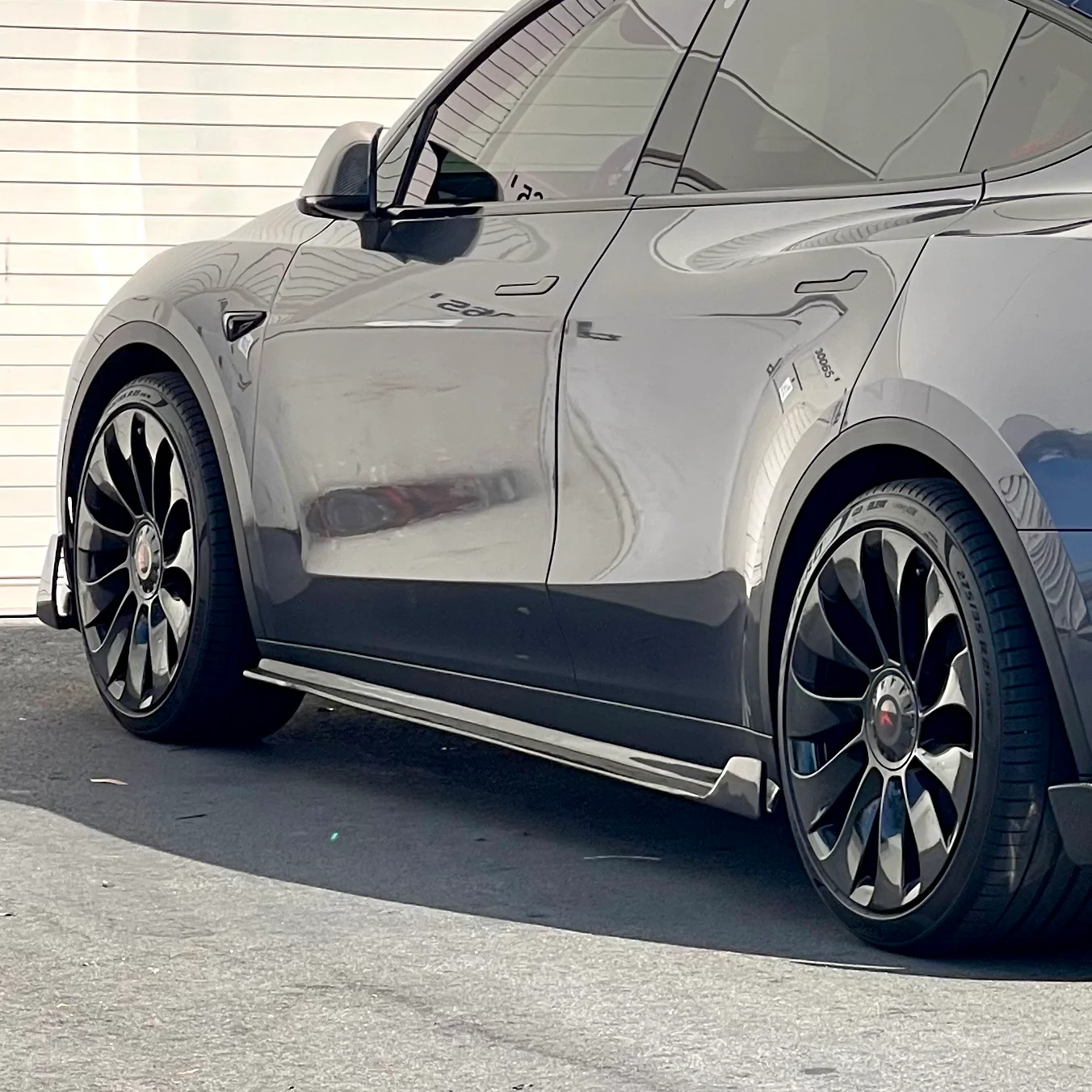 2020-2025 | Model Y Viento Aero Side Skirts (1 Pair) - Real Molded Carbon Fiber - Image 9
