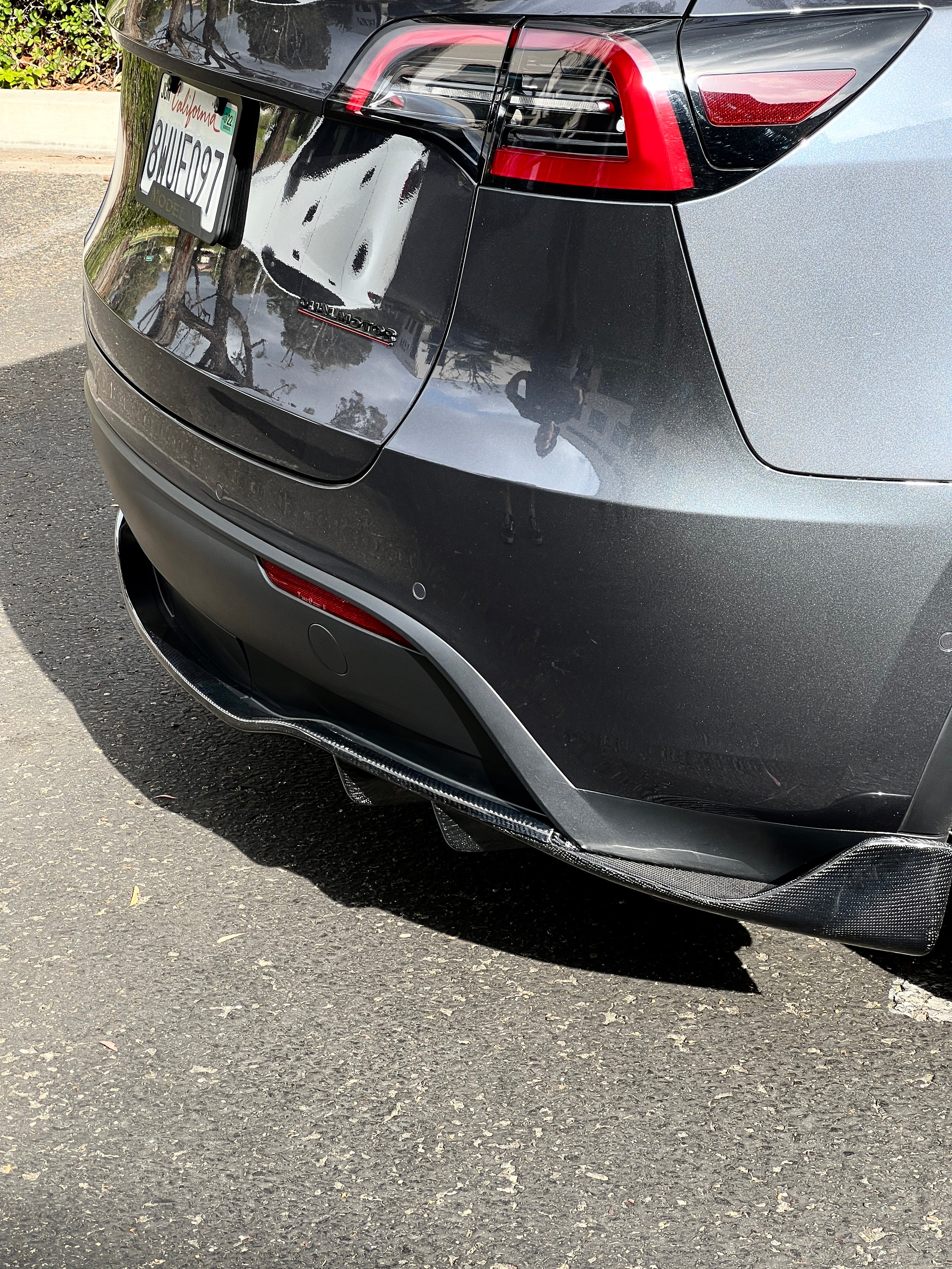 2020-2025 | Model Y Viento Rear Diffuser - Real Molded Carbon Fiber - Image 4