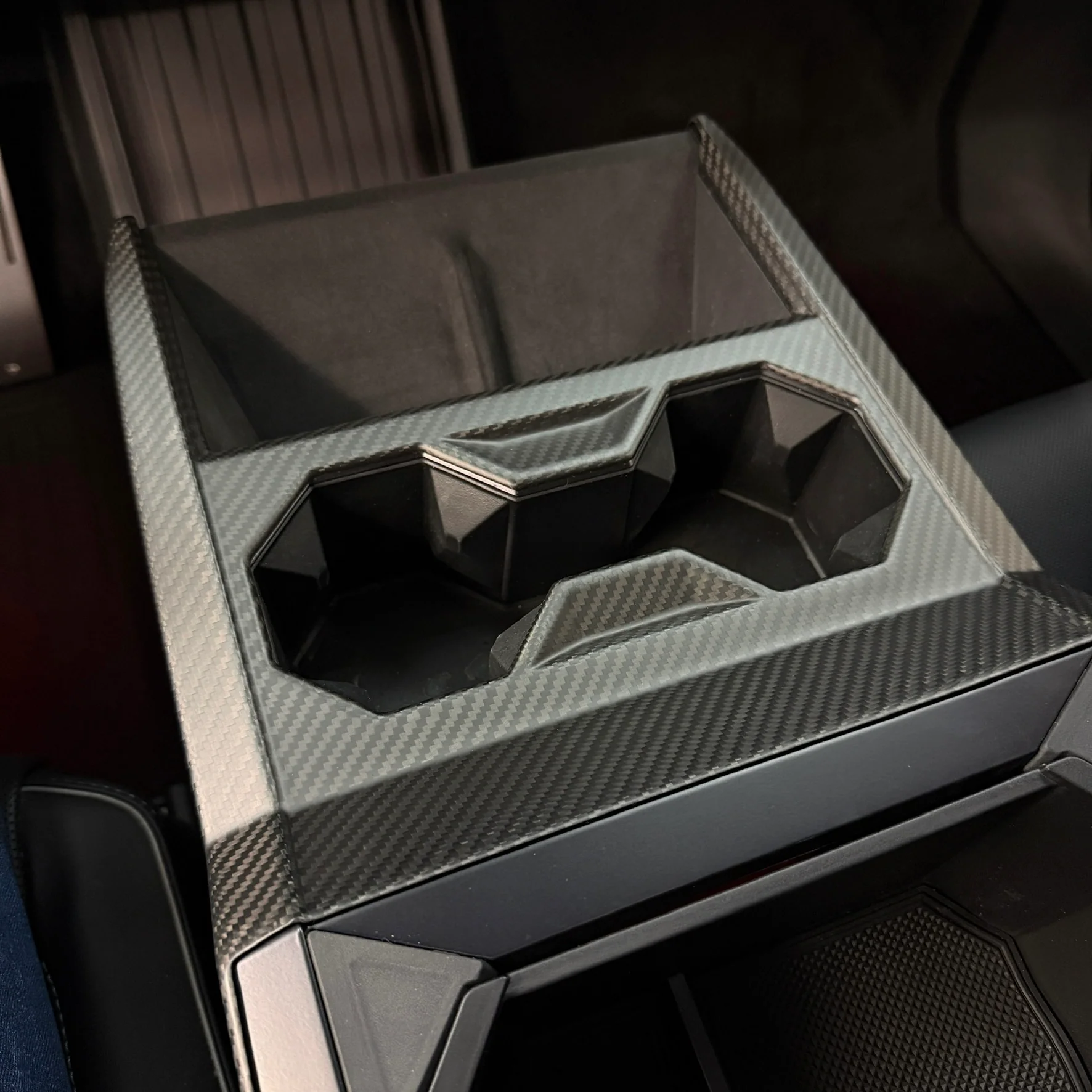 Cybertruck Center Console & Charging Pad Frame Overlay - Real Dry Molded Carbon Fiber - Image 3