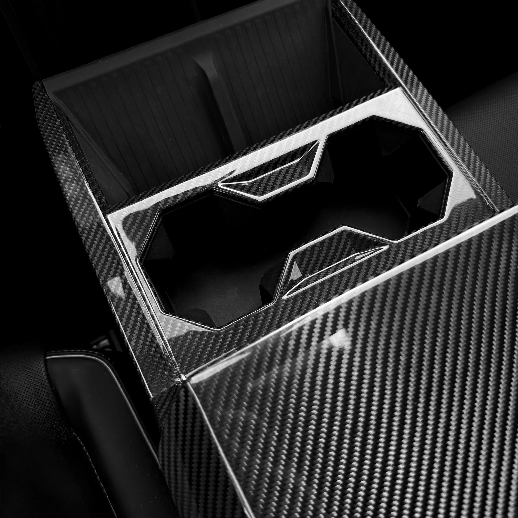 Cybertruck Center Console & Charging Pad Frame Overlay - Real Dry Molded Carbon Fiber - Image 6