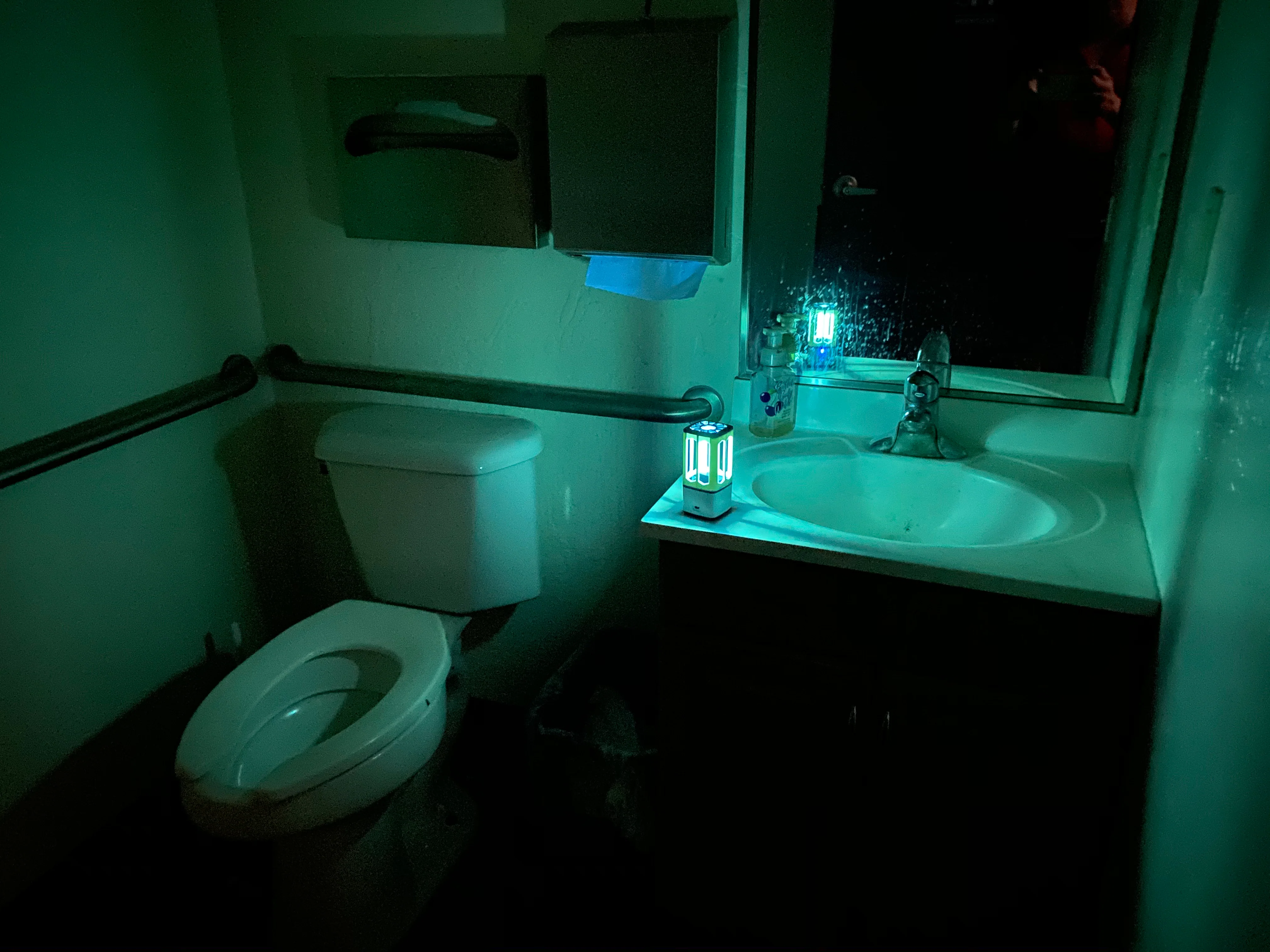 UV Sanitizing Rechargeable Lamp - Image 11